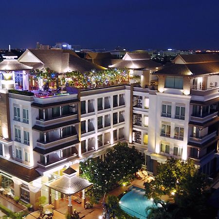 Suvarnabhumi Suite Hotel Банкок Екстериор снимка