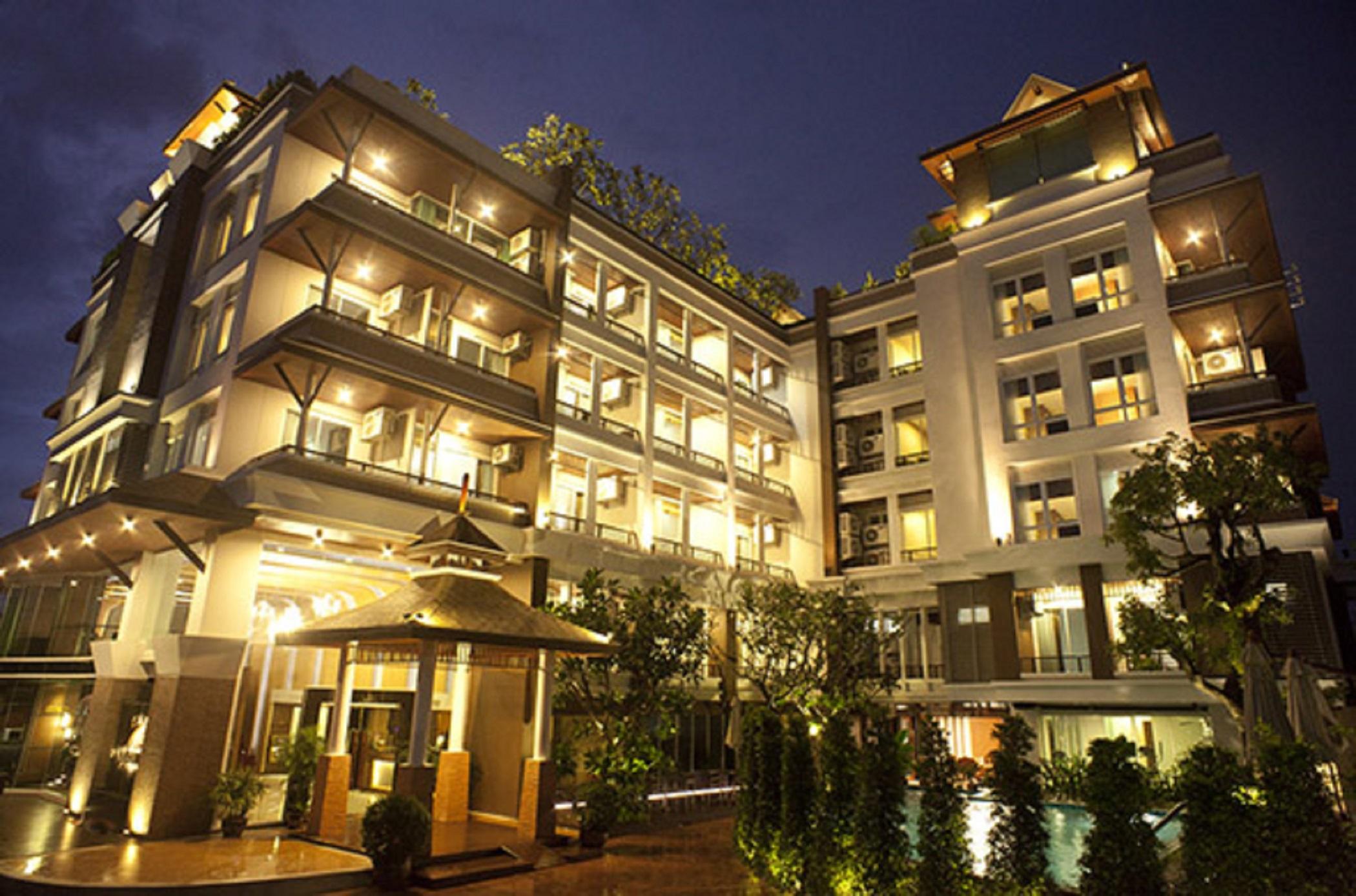 Suvarnabhumi Suite Hotel Банкок Екстериор снимка