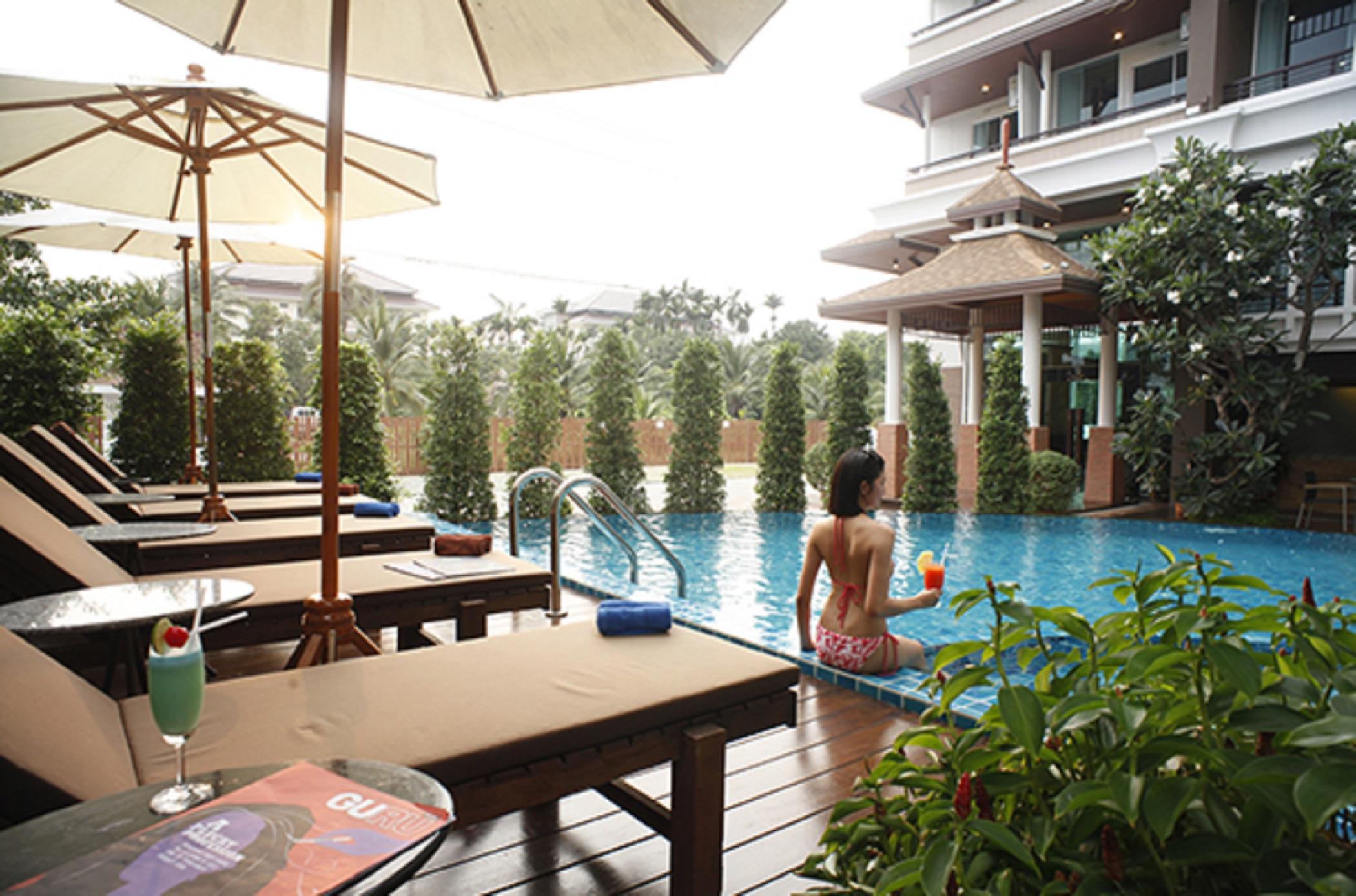 Suvarnabhumi Suite Hotel Банкок Екстериор снимка